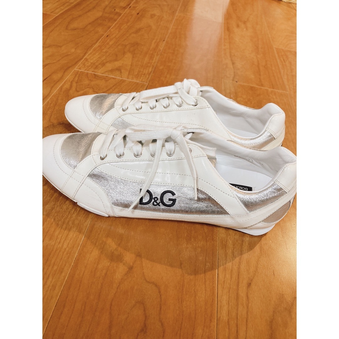 D&G ホワイトx シルバー　スニーカー