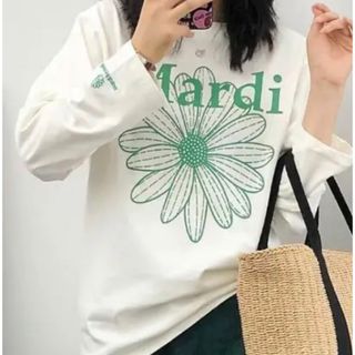 Mardi Mercrediマルディメクルディ ロンT長袖 ロゴ袖口刺繍の通販 by