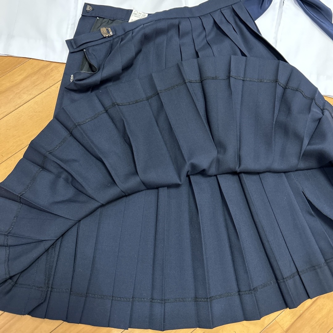 m-29 コスプレ衣装 夏 リボン付き制服 上下セット　大きめ