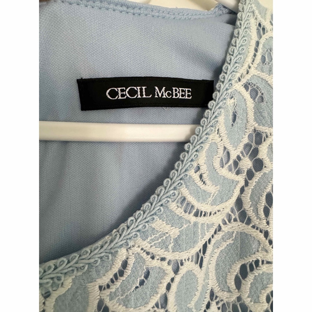 CECIL McBEE(セシルマクビー)のCECIL McBEE ワンピース 水色 レディースのワンピース(ミニワンピース)の商品写真