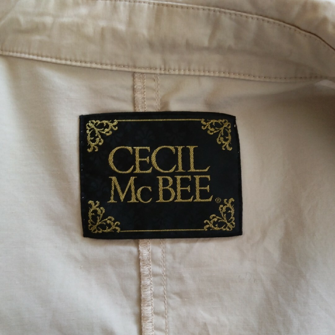 CECIL McBEE(セシルマクビー)のCECIL McBEE 薄手ジャケット レディースのジャケット/アウター(ノーカラージャケット)の商品写真