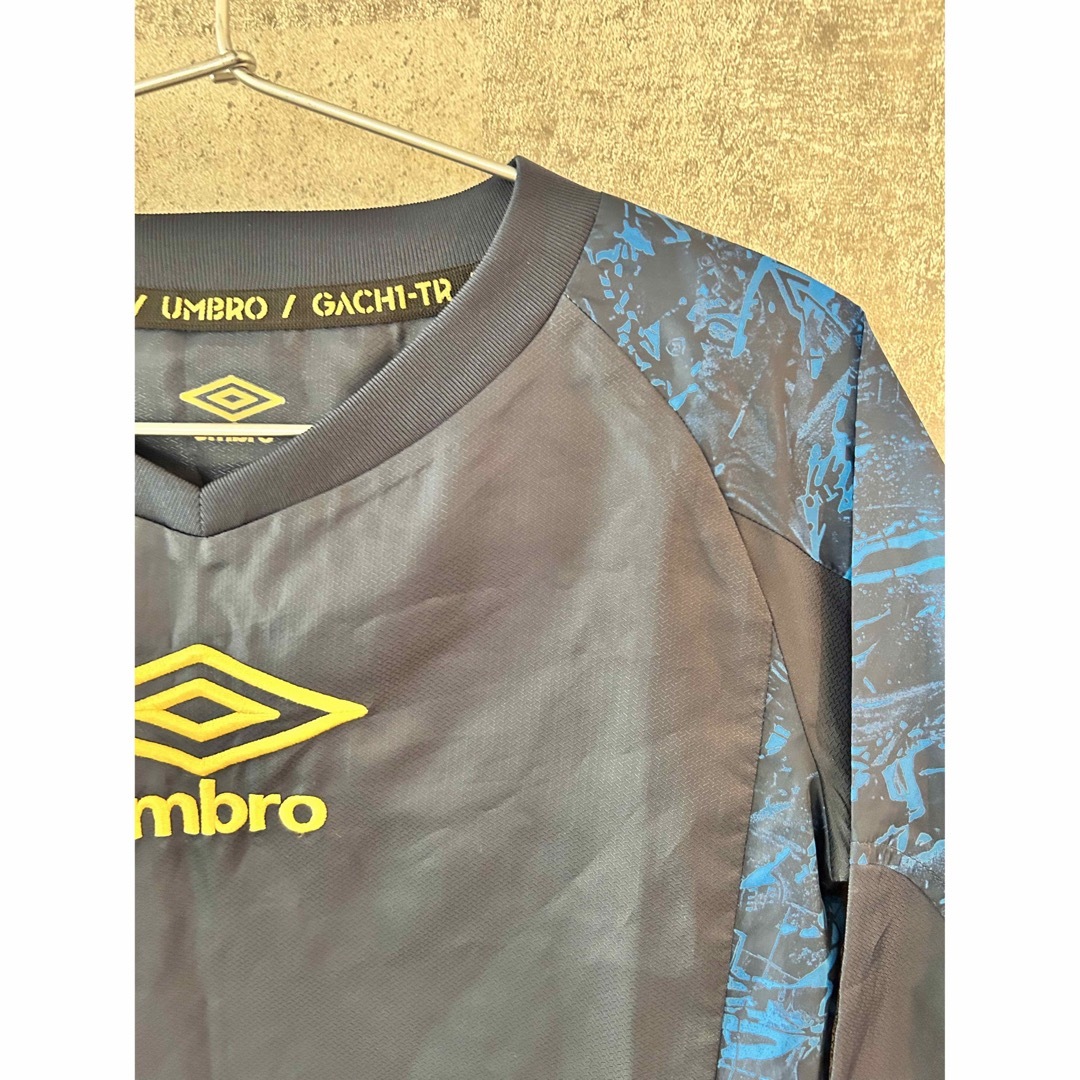 UMBRO(アンブロ)のumbro スポーツ/アウトドアのサッカー/フットサル(ウェア)の商品写真