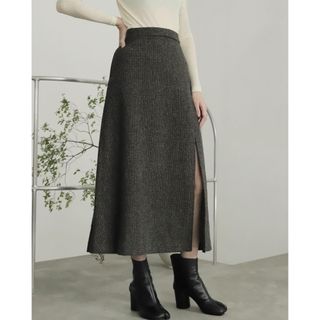 オーラリー(AURALEE)の22AW AURALEE WOOL HAIRLINE TWEED SKIRT(ロングスカート)