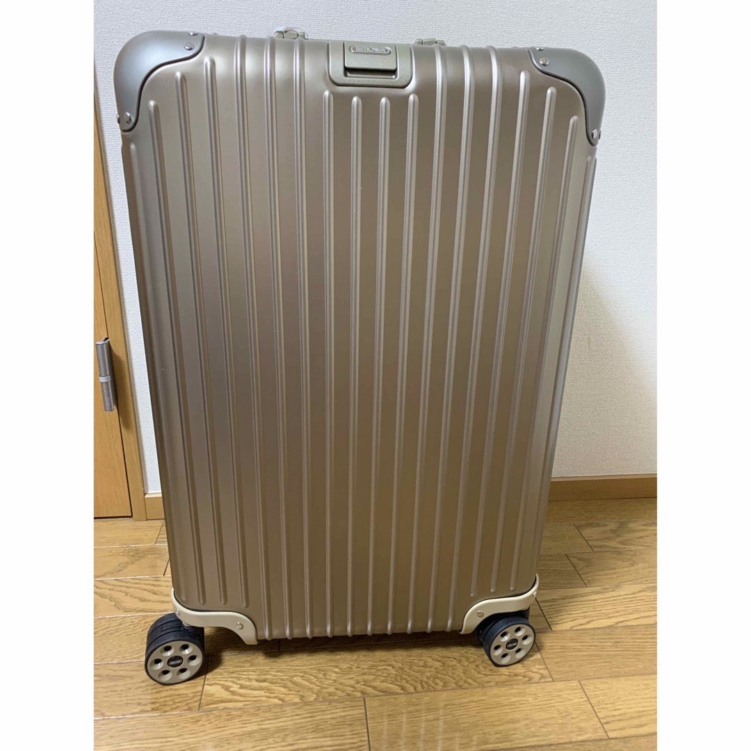 リモワスーツケース RIMOWA TOPAS TITANIUM-