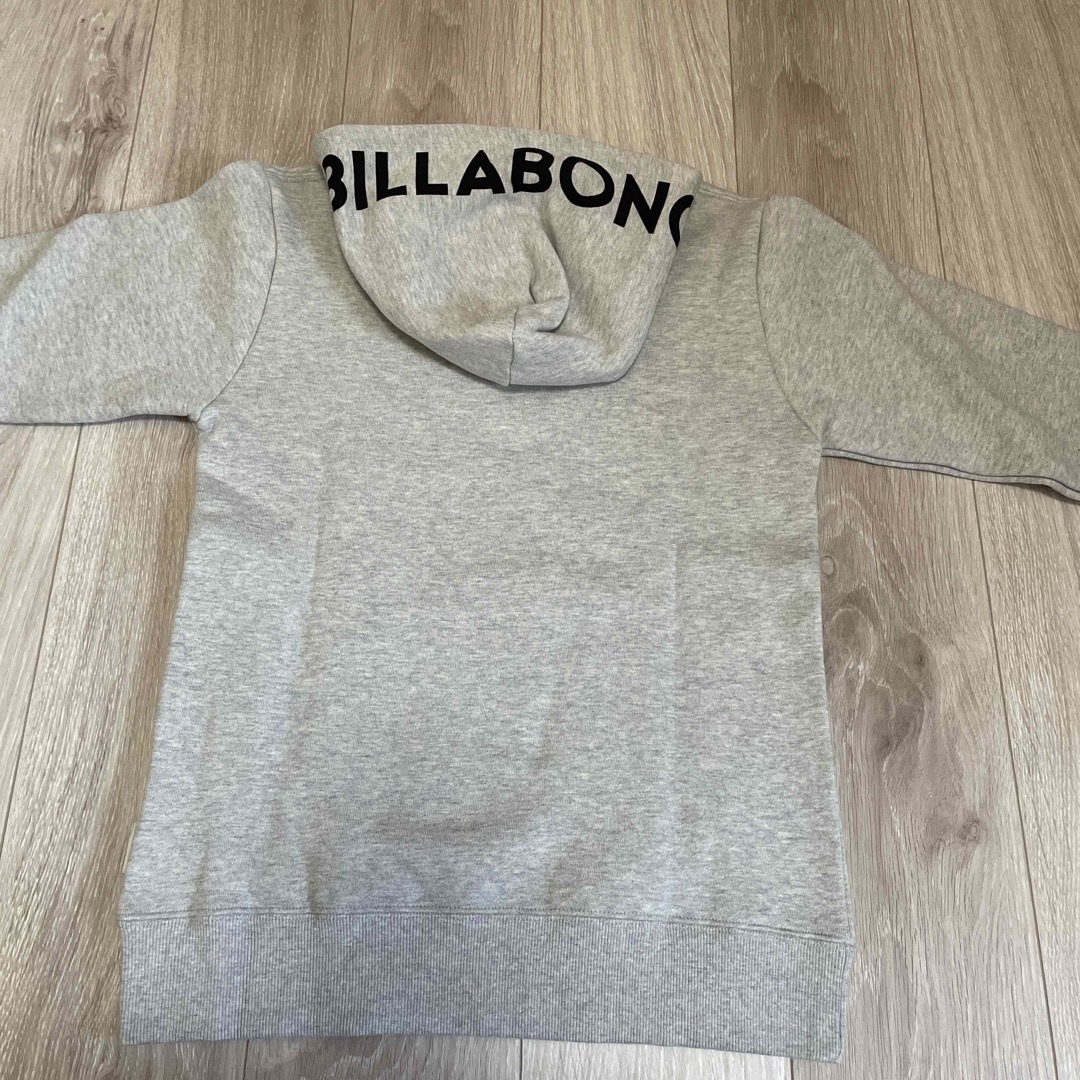 billabong(ビラボン)のビラボン フードロゴ入りスウェットプルパーカー キッズ/ベビー/マタニティのキッズ服男の子用(90cm~)(Tシャツ/カットソー)の商品写真