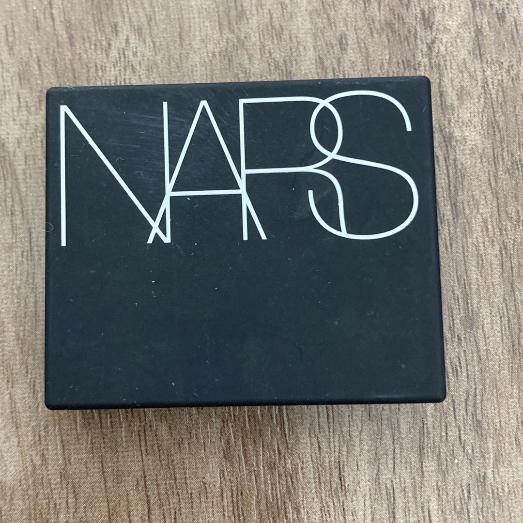 NARS(ナーズ)のミー様専用⭐︎NARS ナーズ ブラッシュ ミニ 2.5g コスメ/美容のベースメイク/化粧品(チーク)の商品写真