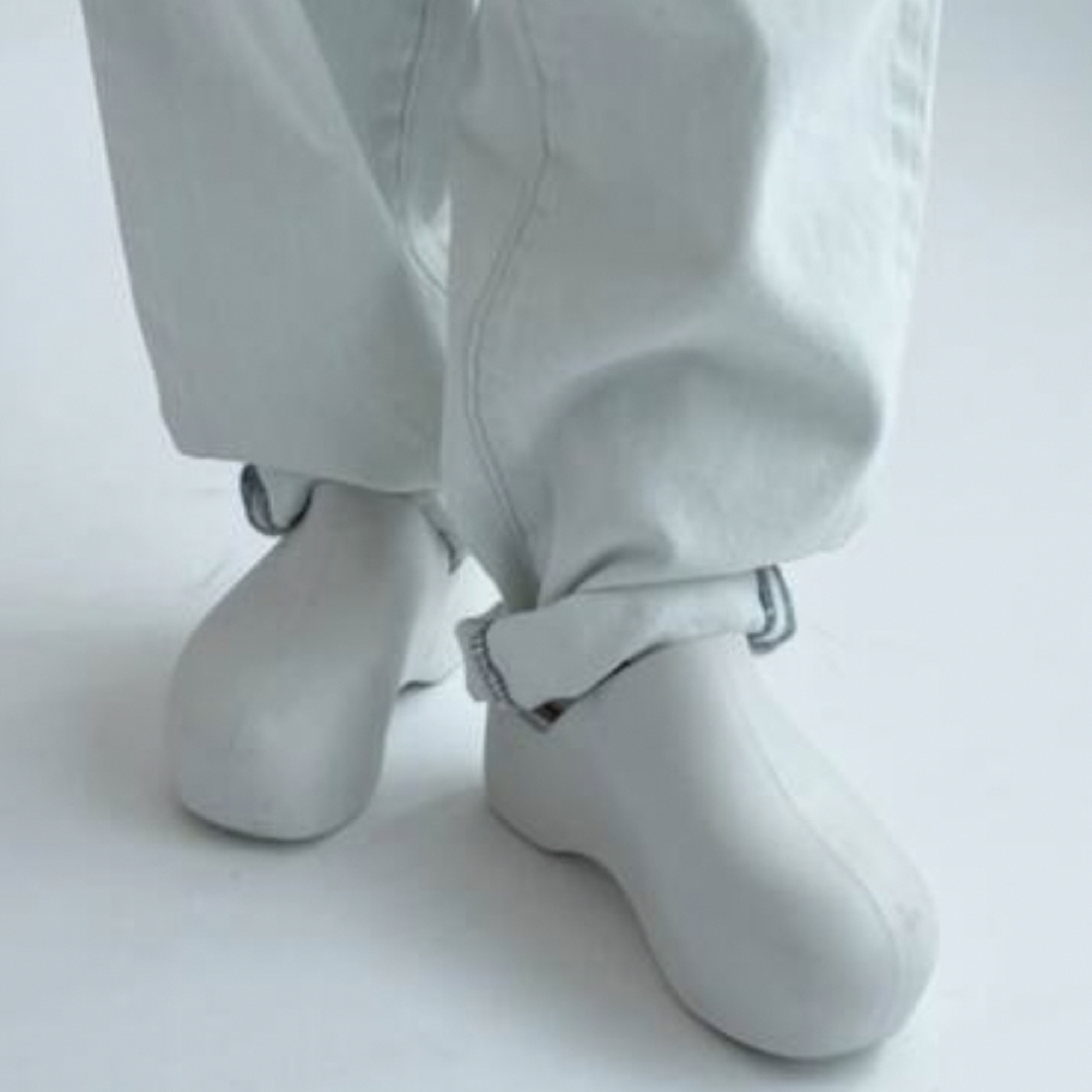 SIMON MILLER(サイモンミラー)の美品 ☆ SIMON MILLER MELISSA Bubble Clog レディースの靴/シューズ(サンダル)の商品写真