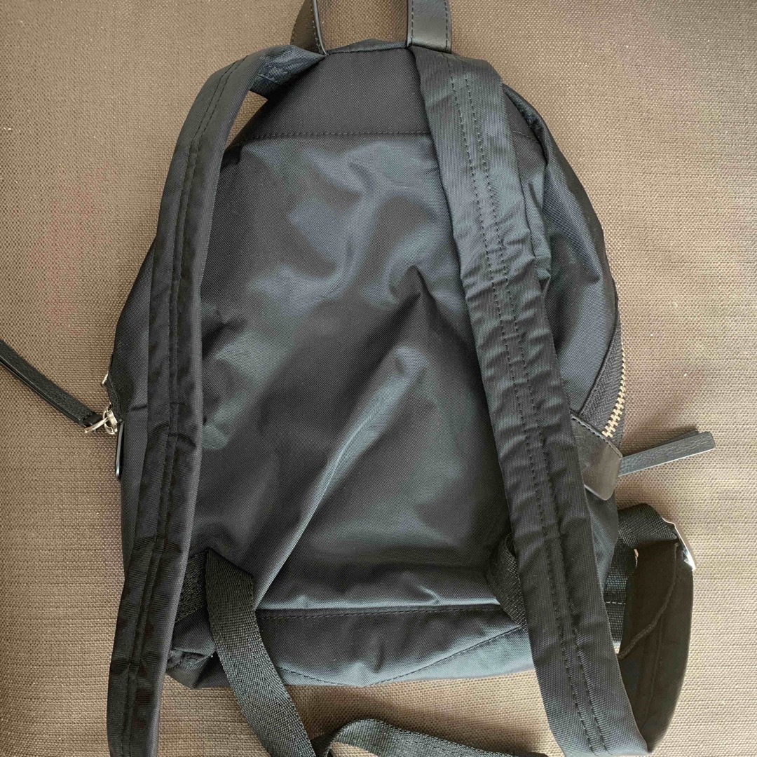 MARC JACOBS(マークジェイコブス)のマークジェイコブス リュック レディースのバッグ(リュック/バックパック)の商品写真