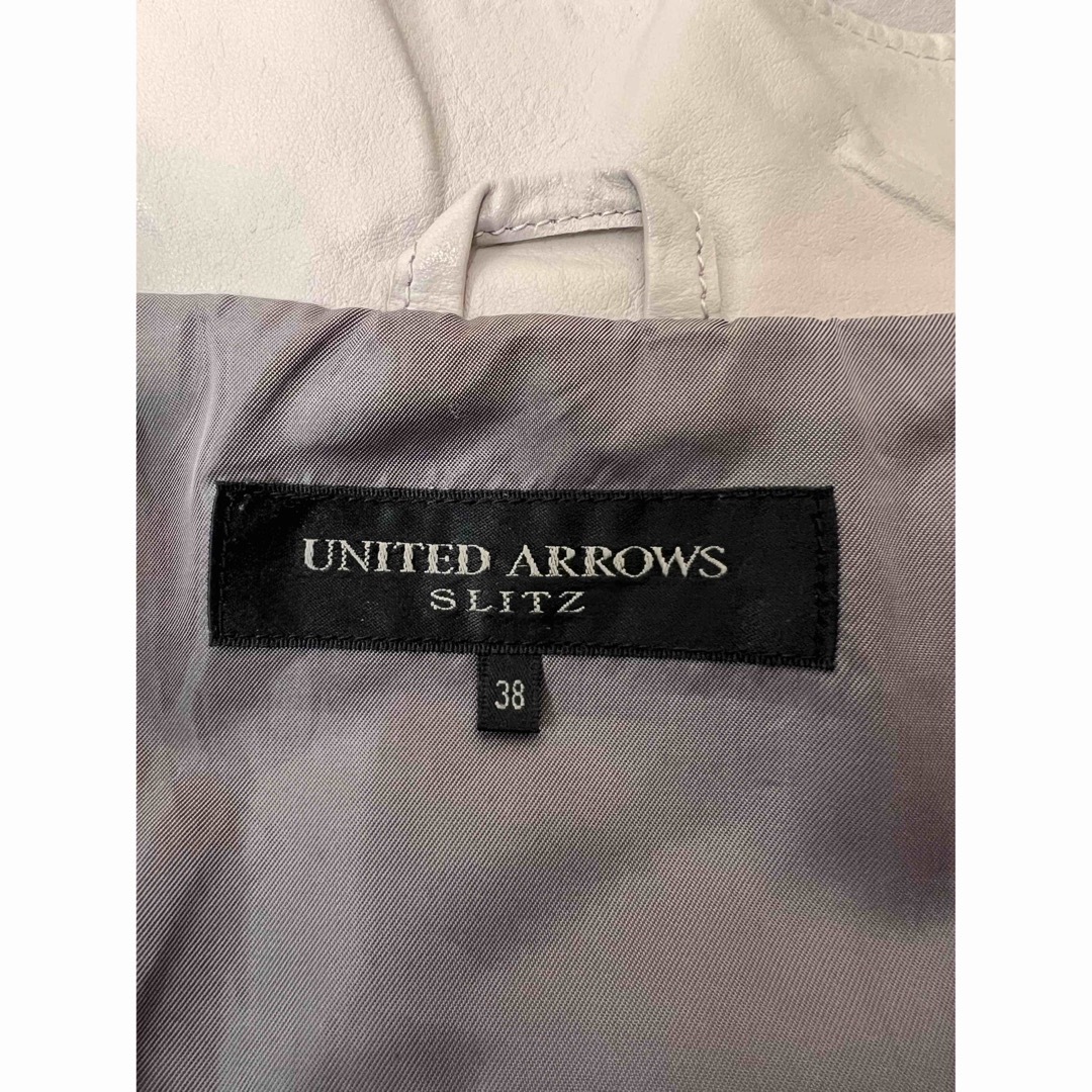 UNITED ARROWS(ユナイテッドアローズ)のUNITED ARROWS レザージャケット　38サイズ レディースのジャケット/アウター(ライダースジャケット)の商品写真