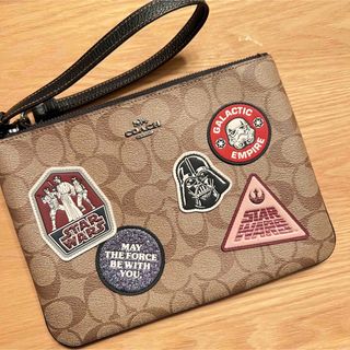 コーチ(COACH)の【新品未使用】コーチ　x スターウォーズ　コラボアイテム　クラッチ　ポーチ(ポーチ)