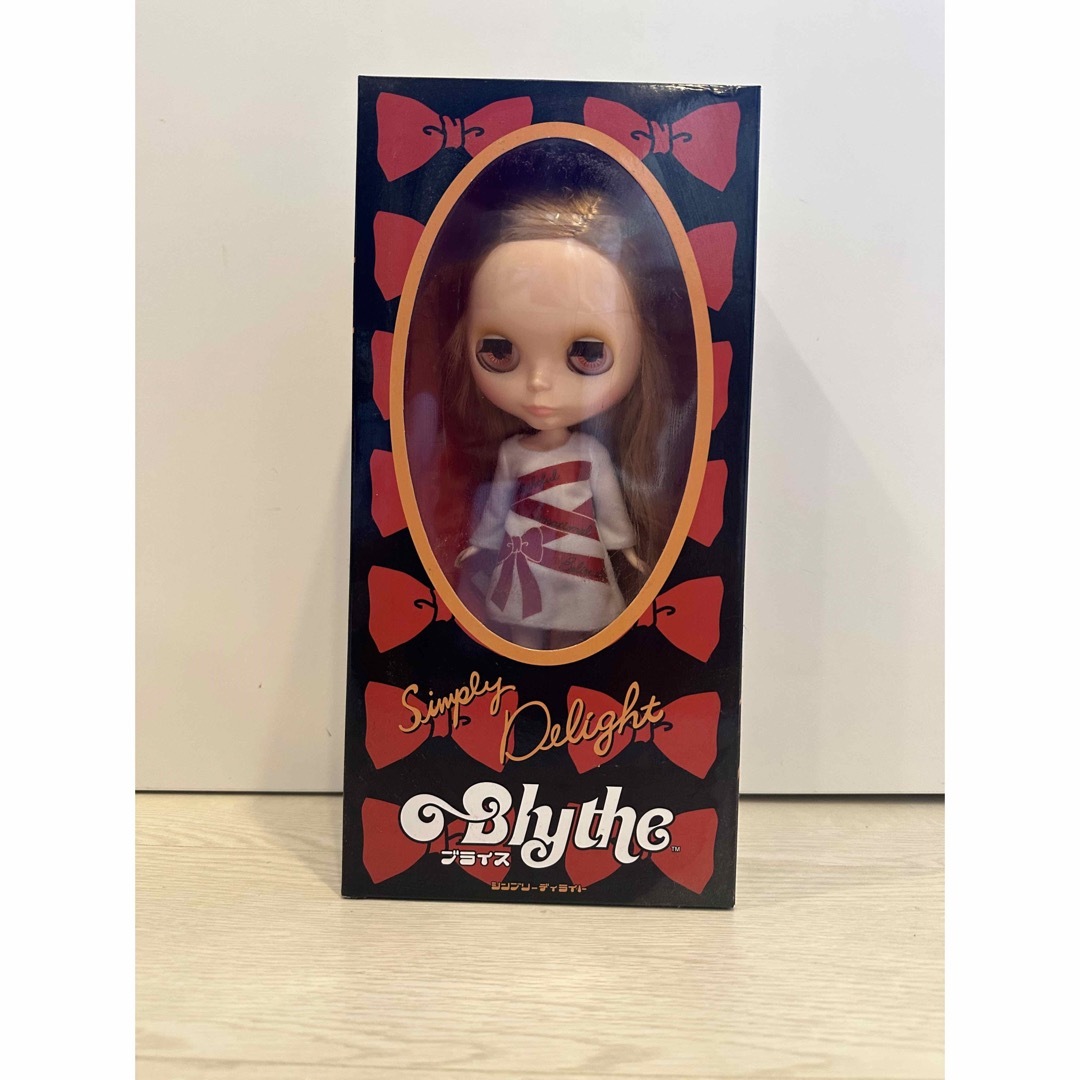 BLYTHE トップショップ限定ネオブライス『シンプリーディライト』