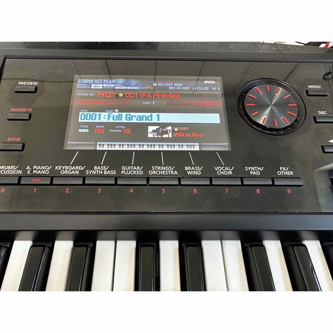 Roland(ローランド)のRoland FA-06 楽器の鍵盤楽器(キーボード/シンセサイザー)の商品写真