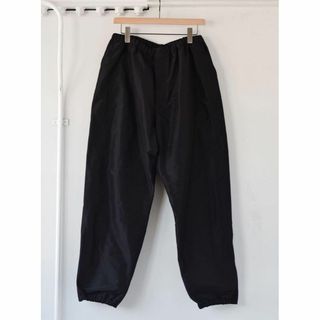 COMOLI - 送料無料 COMOLI コモリ シルク テーパードパンツ NAVY 1の