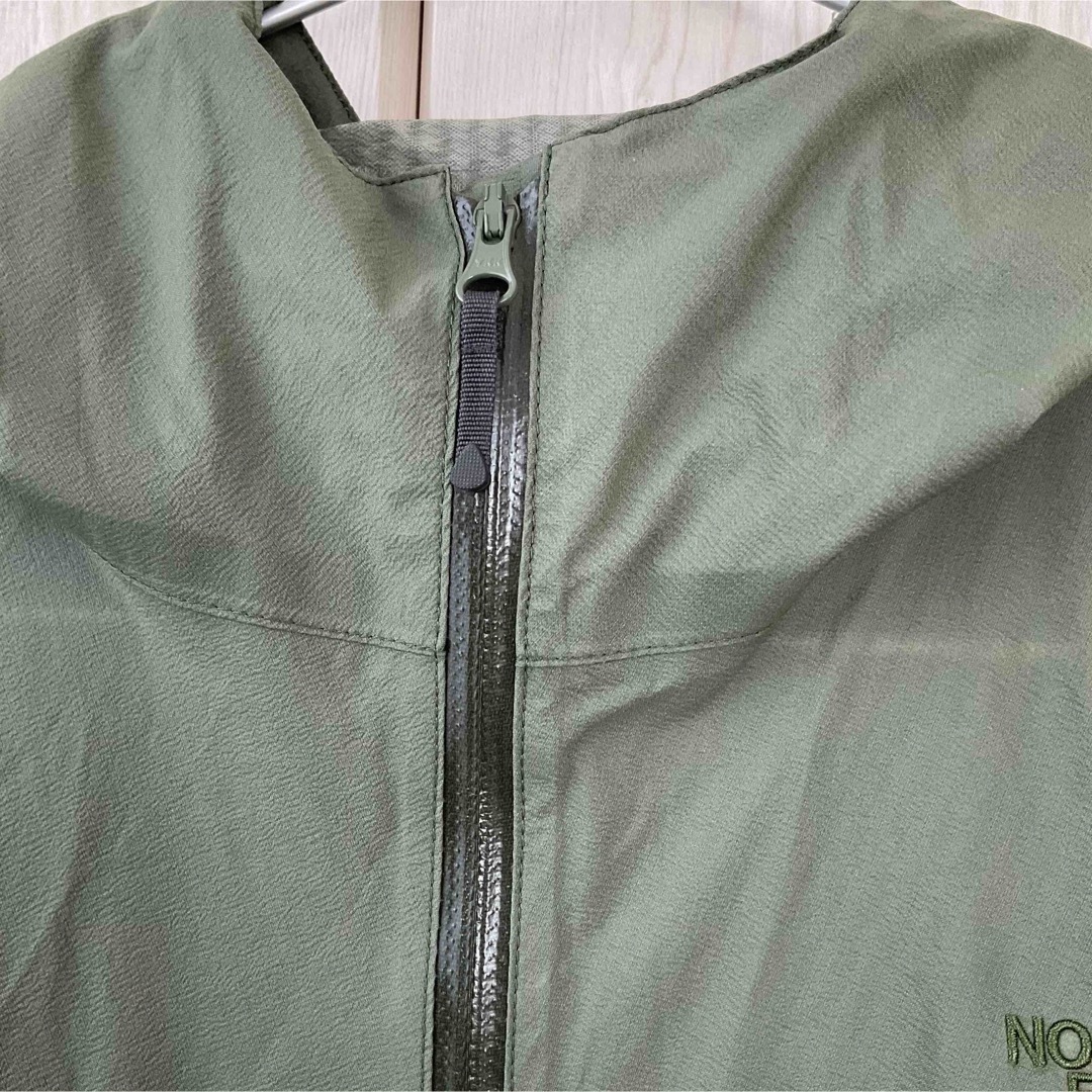 THE NORTH FACE(ザノースフェイス)のノースフェース　マウンテンパーカー　カーキ レディースのジャケット/アウター(ブルゾン)の商品写真