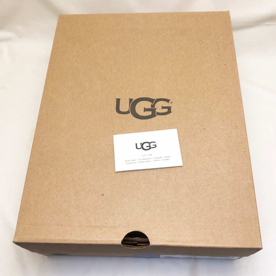 UGG(アグ)の新品 アグ MINI BAILEY BUTTON Ⅱ チェスナット 22.0cm レディースの靴/シューズ(ブーツ)の商品写真