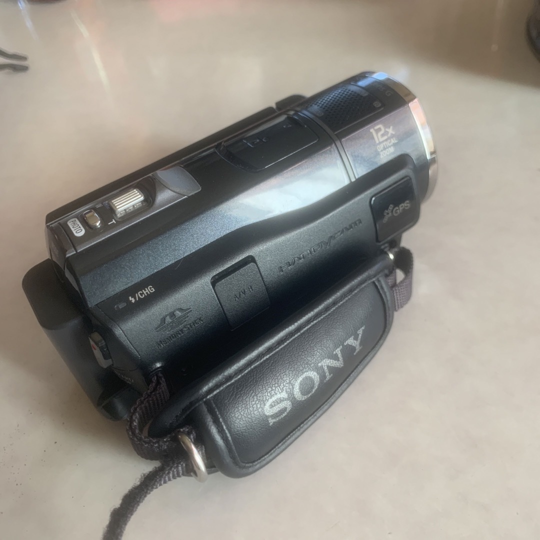 SONY(ソニー)のSONY handyman ビデオカメラ　HDR-CX520V スマホ/家電/カメラのカメラ(ビデオカメラ)の商品写真