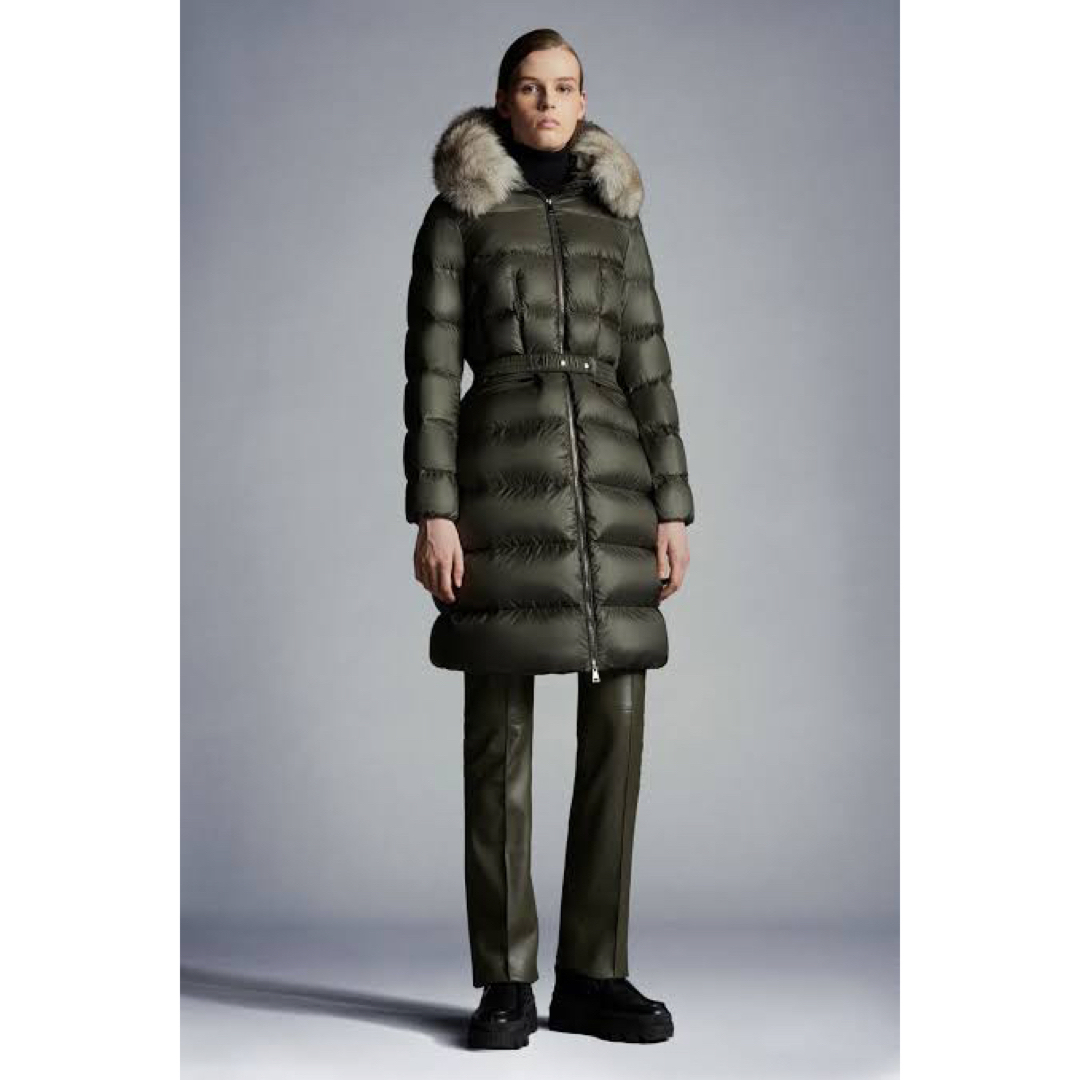 monclerMONCLER BOEDIC モンクレール　ロングダウンジャケット　KAHKI