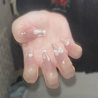 【No.76】いちごミルク♡ホワイト ピンク ワンホン ガーリー ネイルチップ ハンドメイドのアクセサリー(ネイルチップ)の商品写真