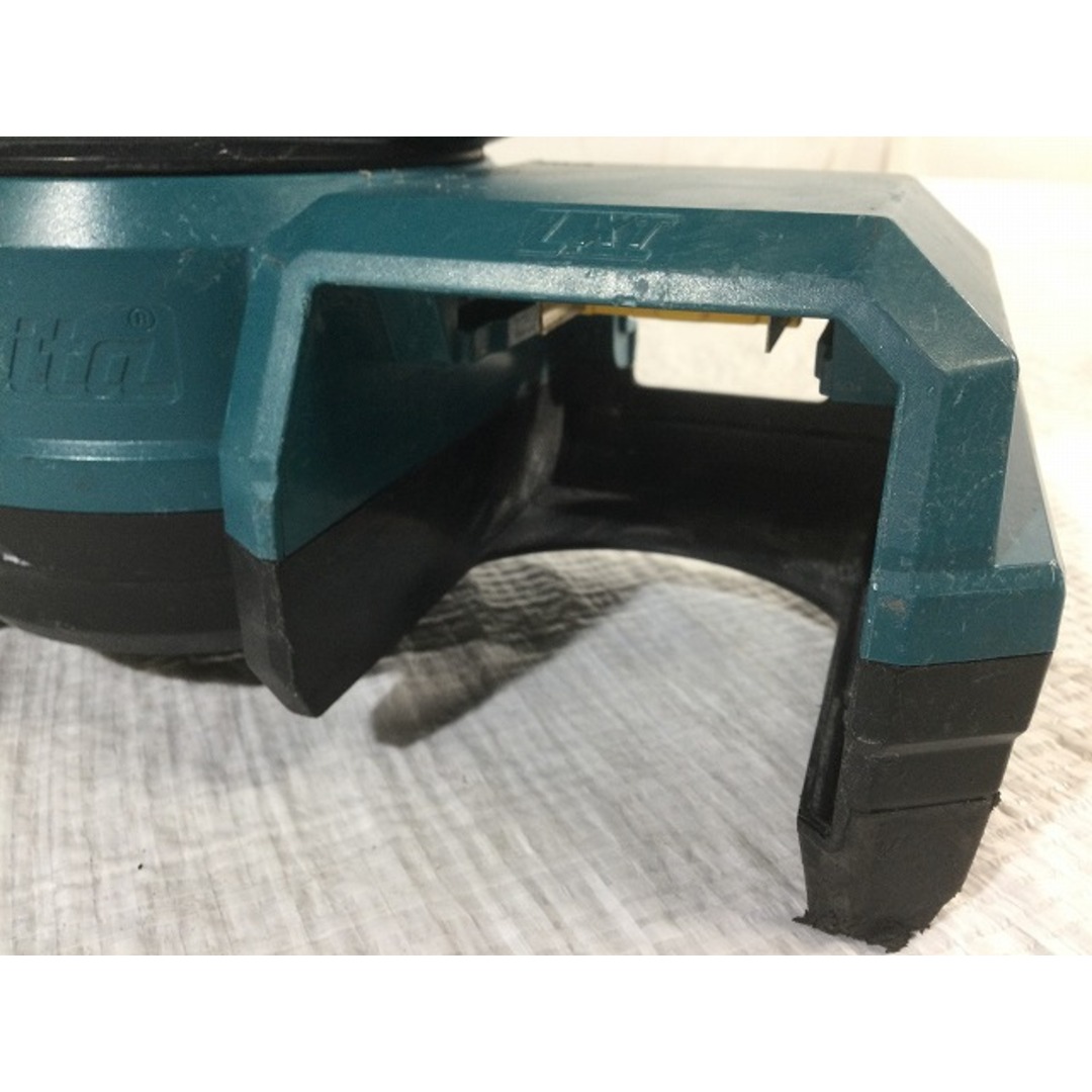 Makita(マキタ)の☆中古品☆makita マキタ 14.4V/18V 充電式ファン CF203D 青/ブルー 本体のみ 首振り機能付 コードレス 送風機 扇風機 79442 自動車/バイクのバイク(工具)の商品写真