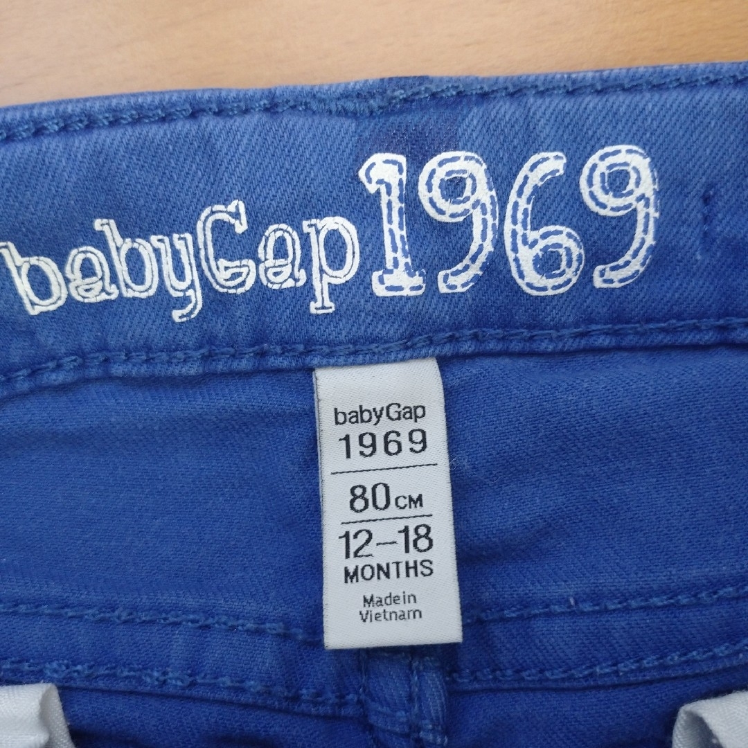 babyGAP(ベビーギャップ)のベビーギャップ パンツ 80 12-18MONTHS baby Gap キッズ/ベビー/マタニティのベビー服(~85cm)(パンツ)の商品写真