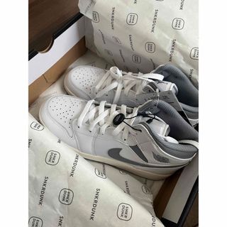 ジョーダン(Jordan Brand（NIKE）)のNike GS Air Jordan 1 Mid "Vintage Grey" (スニーカー)