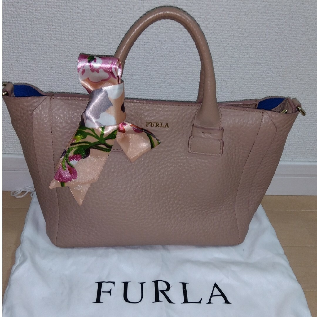 FURLA フルラ 2way カプリッチョ ハンドバッグ　オールレザー　本革