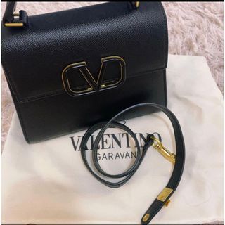 ヴァレンティノ(VALENTINO)のVARENTINOバッグ(ショルダーバッグ)