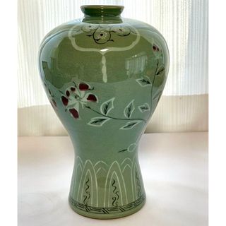 高麗青磁 花瓶のフリマアイテム一覧 高麗青磁 花瓶のフリマアイテム一覧