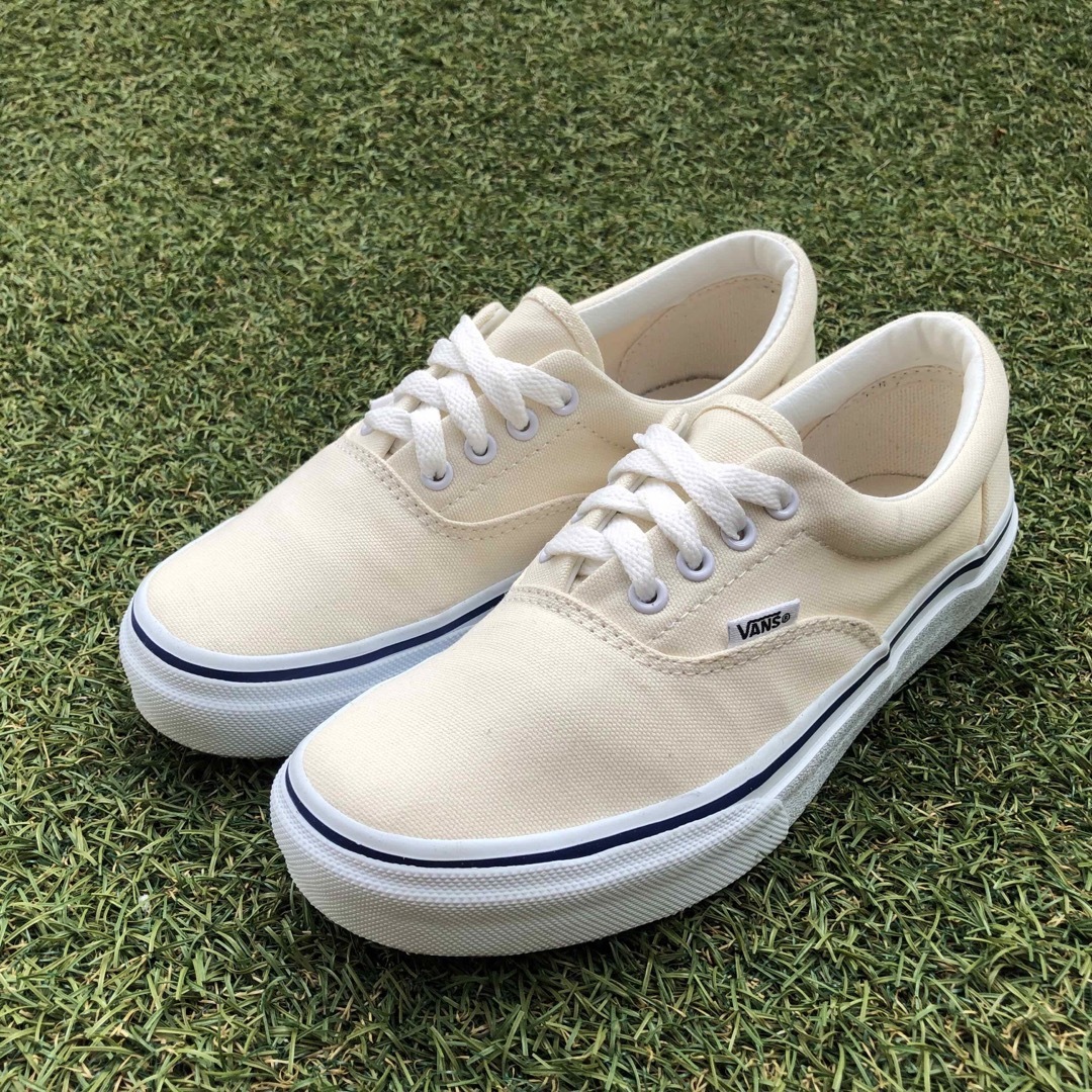 ERA（VANS）(エラ)の美品23 VANS ERA ヴァンズ エラ HW341 レディースの靴/シューズ(スニーカー)の商品写真