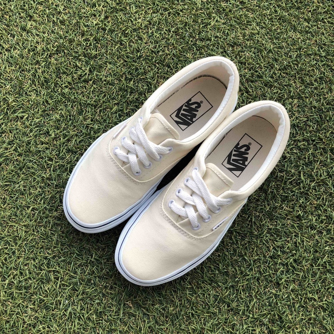 ERA（VANS）(エラ)の美品23 VANS ERA ヴァンズ エラ HW341 レディースの靴/シューズ(スニーカー)の商品写真