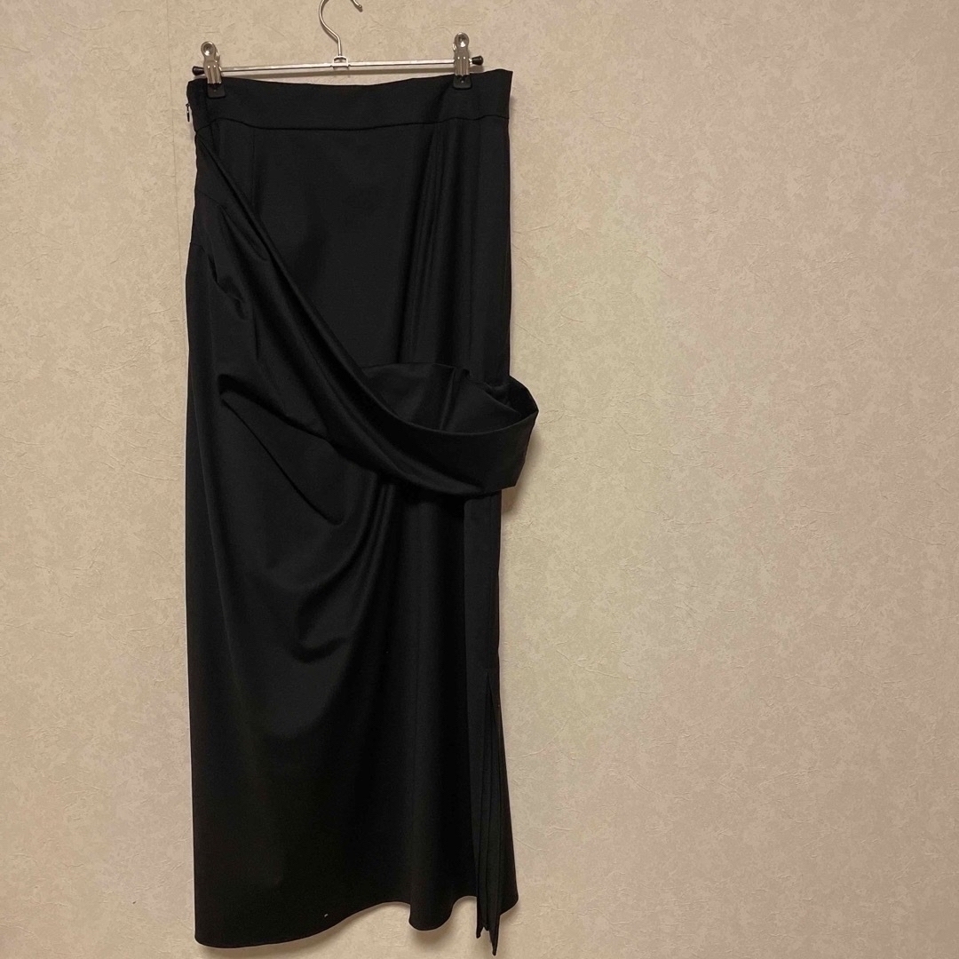 デレス　スカートderes hide\u0026seek skirt 白、黒セット