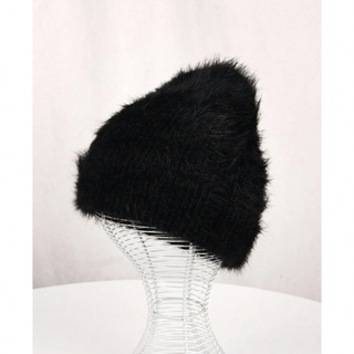 ザラ(ZARA)のふわふニット帽 ニット 帽子 防寒 寒さ対策 暖かアイテム(ニット帽/ビーニー)