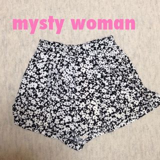 ミスティウーマン(mysty woman)のmysty woman★花柄キュロット(キュロット)