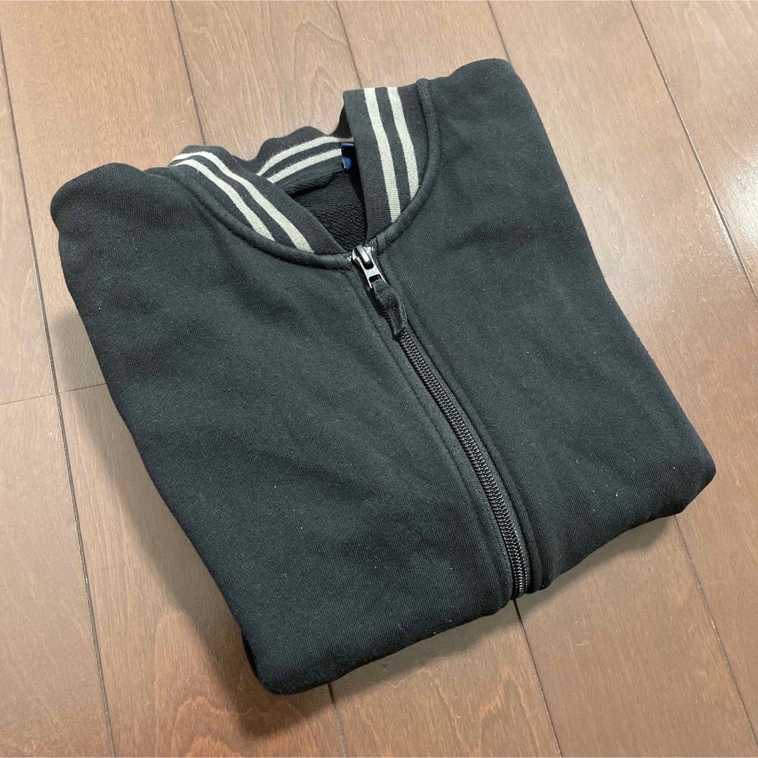 UNIQLO(ユニクロ)のユニクロ アウター 150 キッズ/ベビー/マタニティのキッズ服男の子用(90cm~)(ジャケット/上着)の商品写真