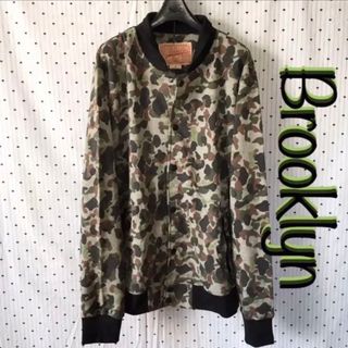 アーバンアウトフィッターズ(Urban Outfitters)のBrooklynブルックリンUS限定CAMO カモコットンMA-1ジャケットM(ミリタリージャケット)