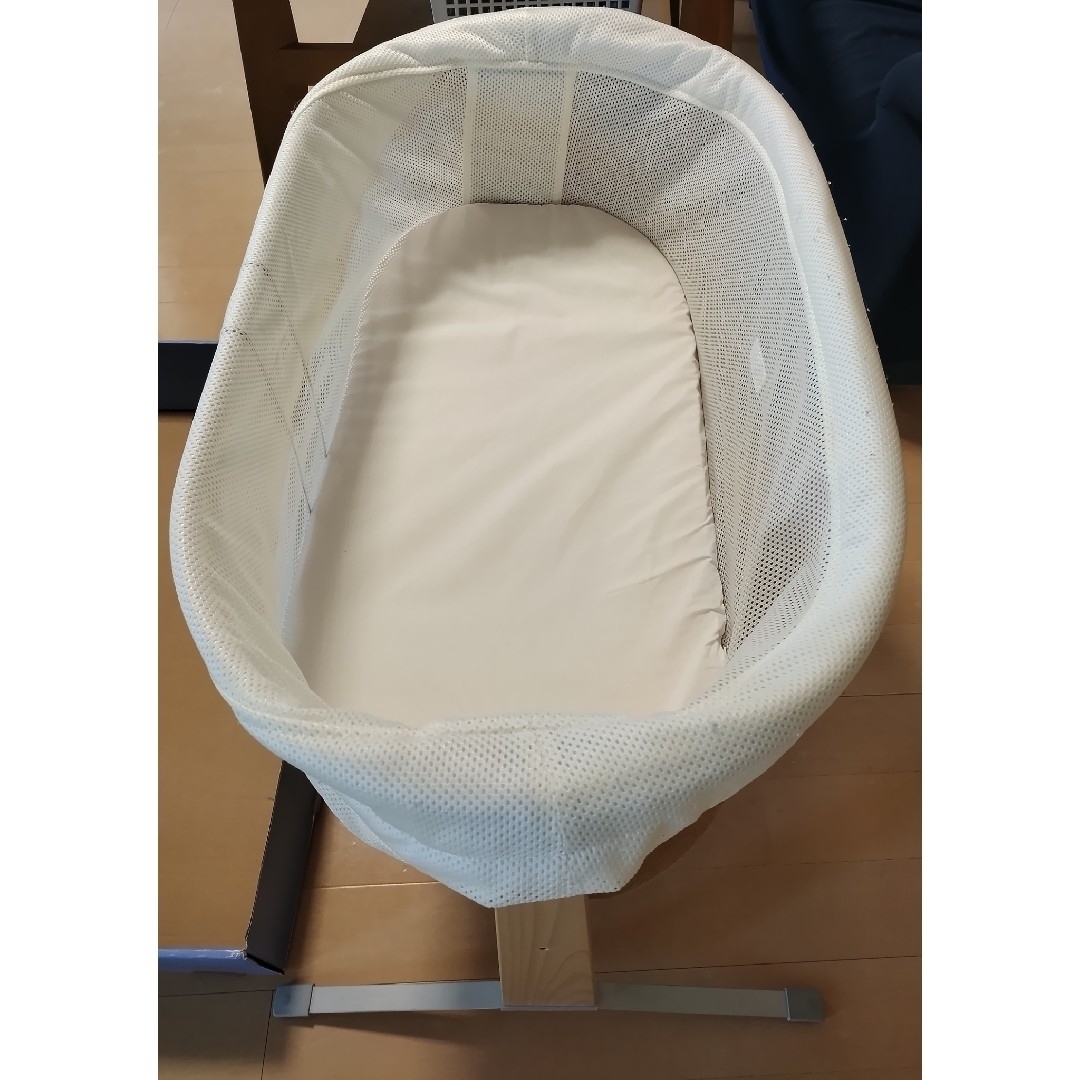 BABYBJORN(ベビービョルン)の【値引き】クレードル（BABYBJORN製BABY CRADLE） キッズ/ベビー/マタニティの寝具/家具(ベビーベッド)の商品写真