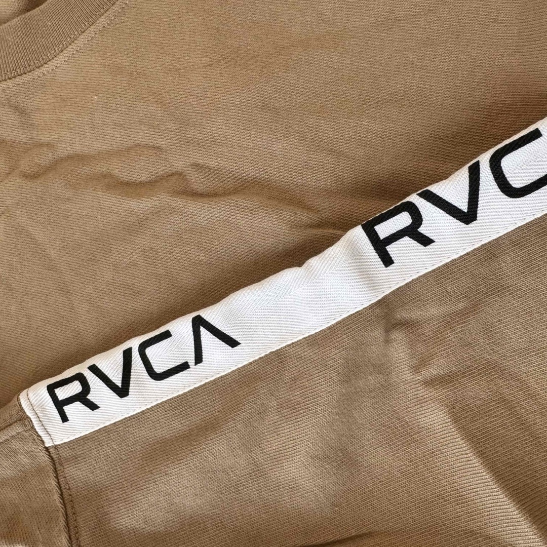 RVCA(ルーカ)のRVCA ロンT ベージュ メンズのトップス(Tシャツ/カットソー(七分/長袖))の商品写真