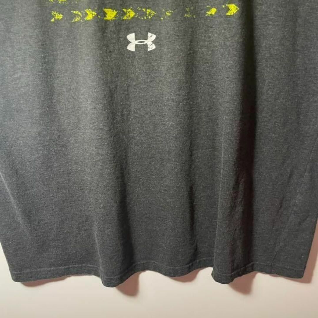 UNDER ARMOUR(アンダーアーマー)の【USA IMPORT❗️】2XL アンダーアーマープリントロゴビッグシルエット メンズのトップス(Tシャツ/カットソー(半袖/袖なし))の商品写真