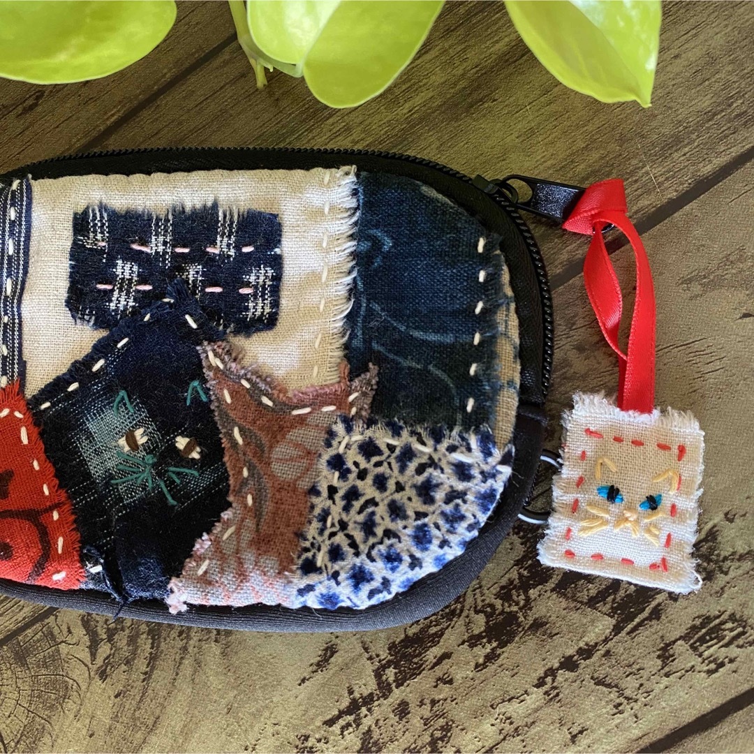 ハンドメイド バッグチャーム チャーム 襤褸 古布 絣 刺し子 ねこの