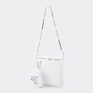 ハロープロジェクト(HELLO！PROJECT)のGU HELLO!PROJECT クリアバッグ　white(アイドルグッズ)