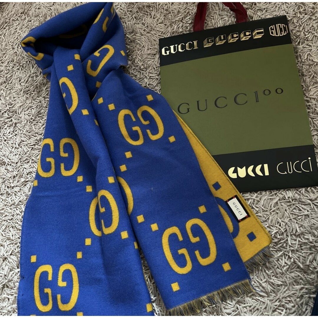 Gucci(グッチ)の【極美品】GUCCI GGジャガード ウール シルク スカーフ レディースのファッション小物(マフラー/ショール)の商品写真