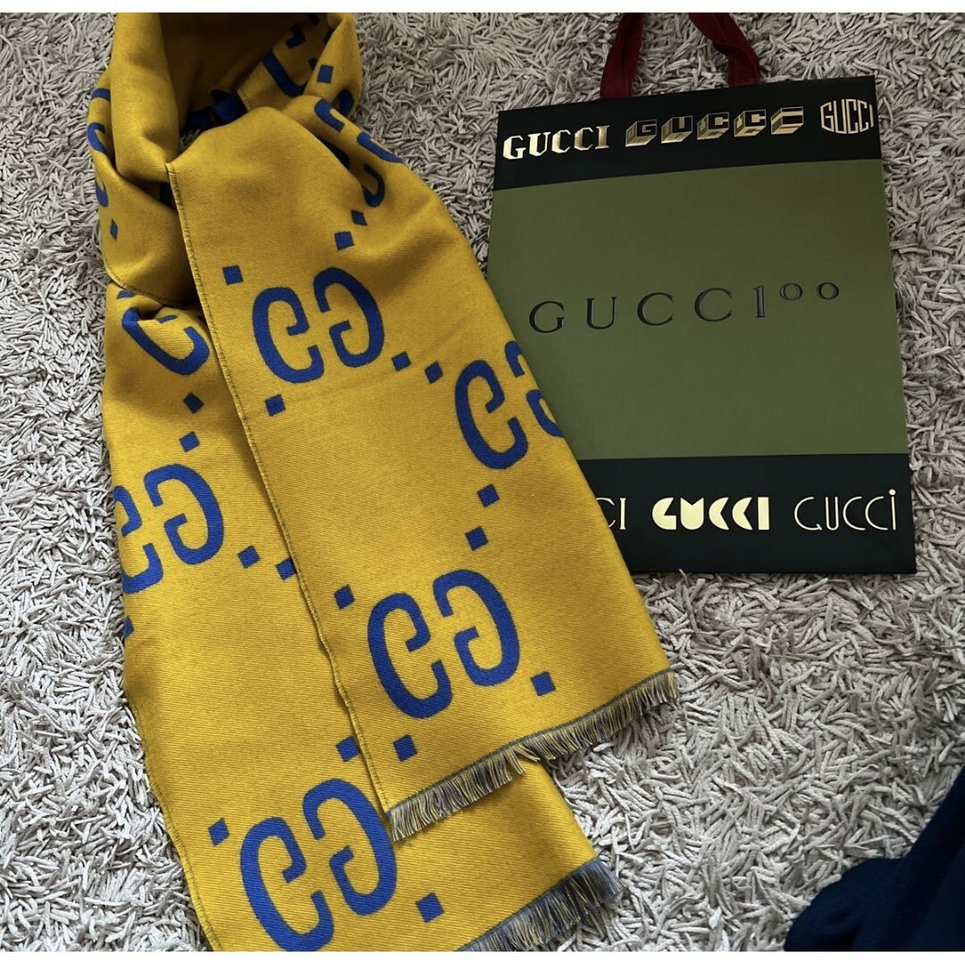 Gucci(グッチ)の【極美品】GUCCI GGジャガード ウール シルク スカーフ レディースのファッション小物(マフラー/ショール)の商品写真