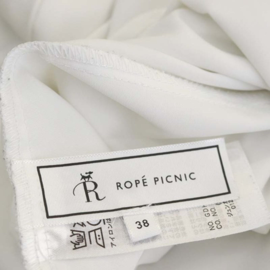 Rope' Picnic(ロペピクニック)のロペピクニック 23SS フロントタックゴールドバー付きブラウス プルオーバー レディースのトップス(シャツ/ブラウス(長袖/七分))の商品写真