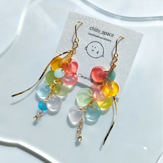 パステルカラーのつぶつぶゆらゆらピアス/イヤリング(ピアス)