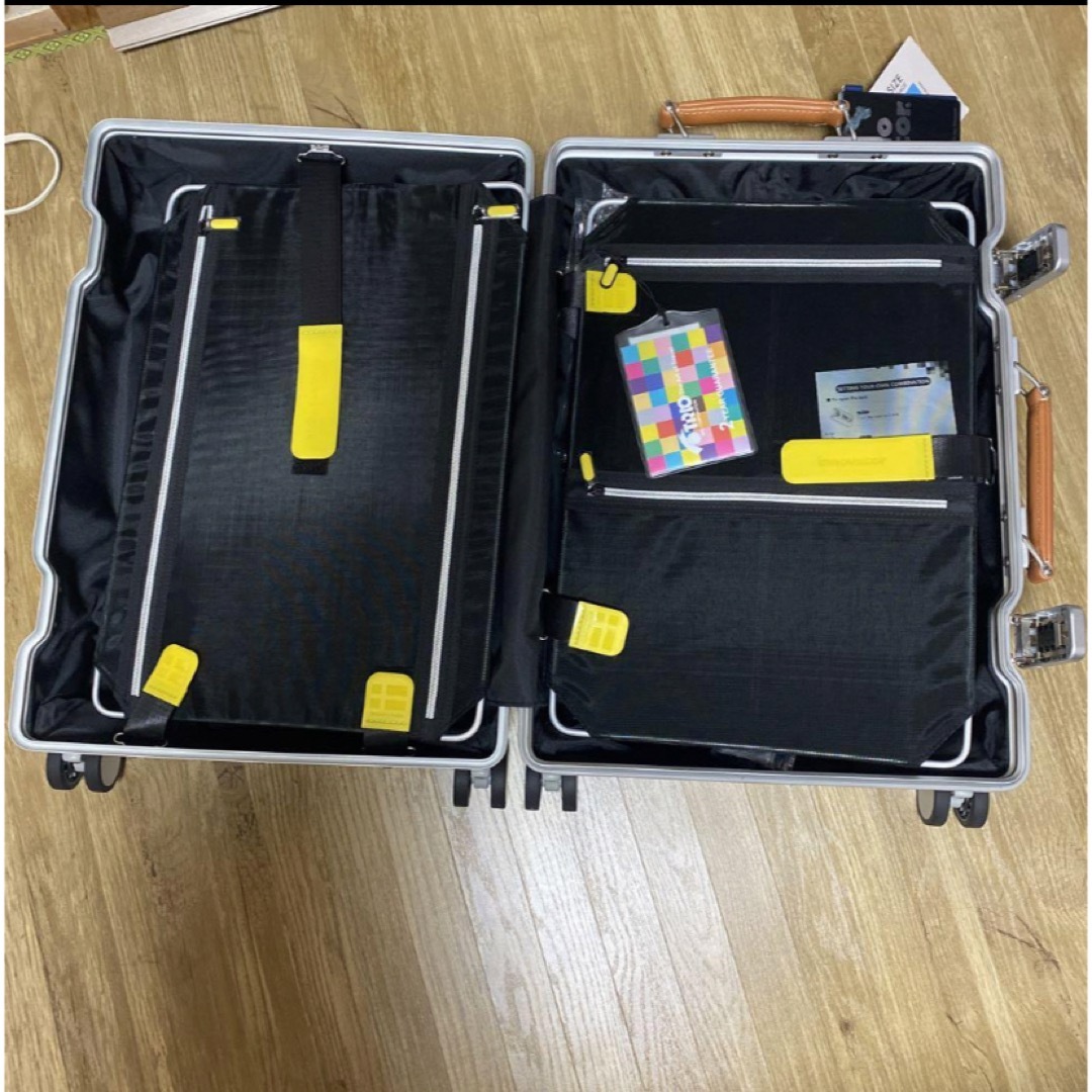 イノベーター スーツケースアルミ36Lの通販 by きくりん's shop｜ラクマ
