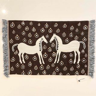 マリメッコ(marimekko)のもうすぐ終了✴︎marimekko 完売MustaTamma クッションカバー(クッションカバー)