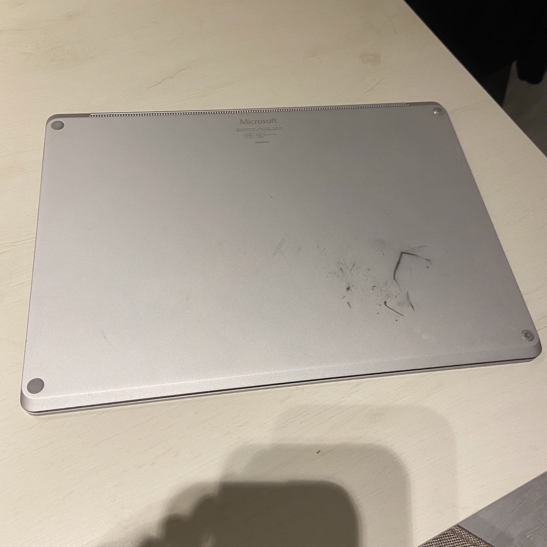 Surface laptop2 SSD128GB 1