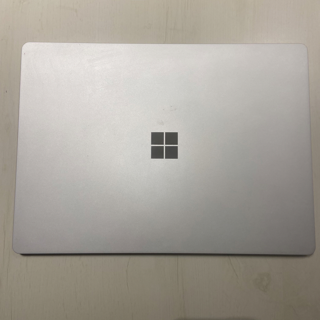 Surface laptop2 SSD128GB 8