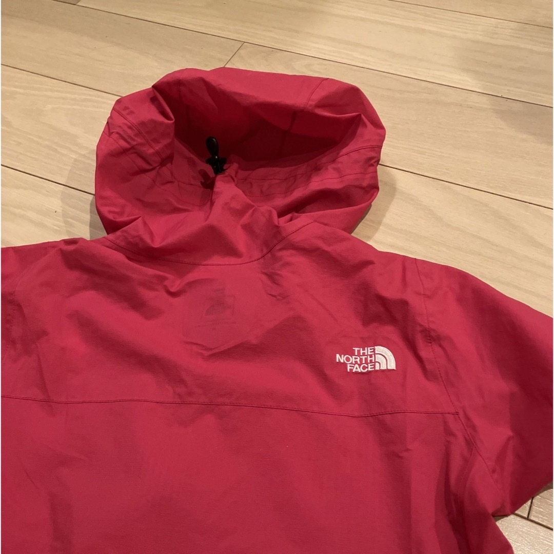 THE NORTH FACE(ザノースフェイス)のザノースフェイス　アウター　ベンチャージャケット レディースのジャケット/アウター(ナイロンジャケット)の商品写真