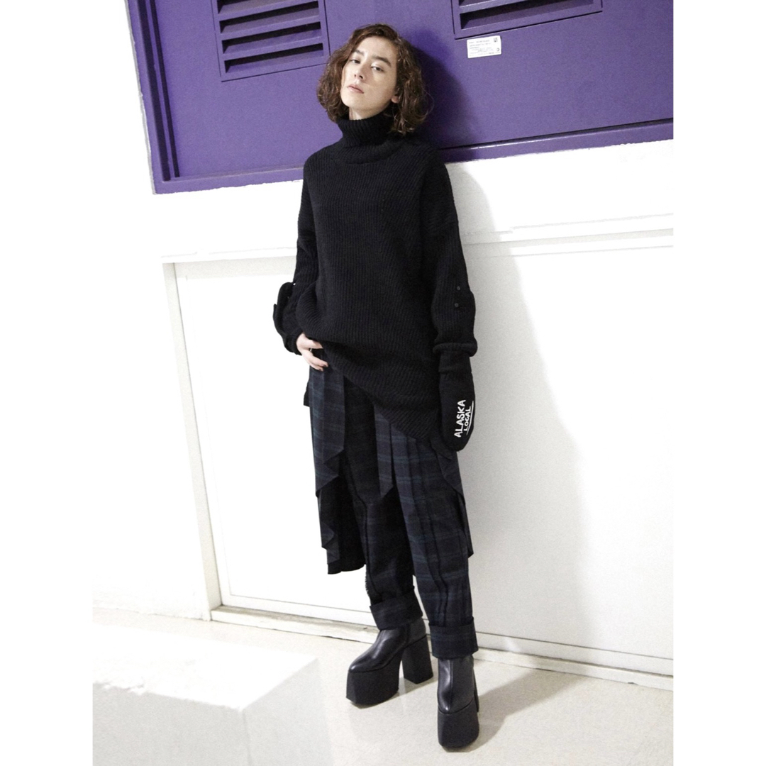 PAMEO POSE(パメオポーズ)の【PAMEO POSE】PENGUIN BIG SWEATER レディースのトップス(ニット/セーター)の商品写真